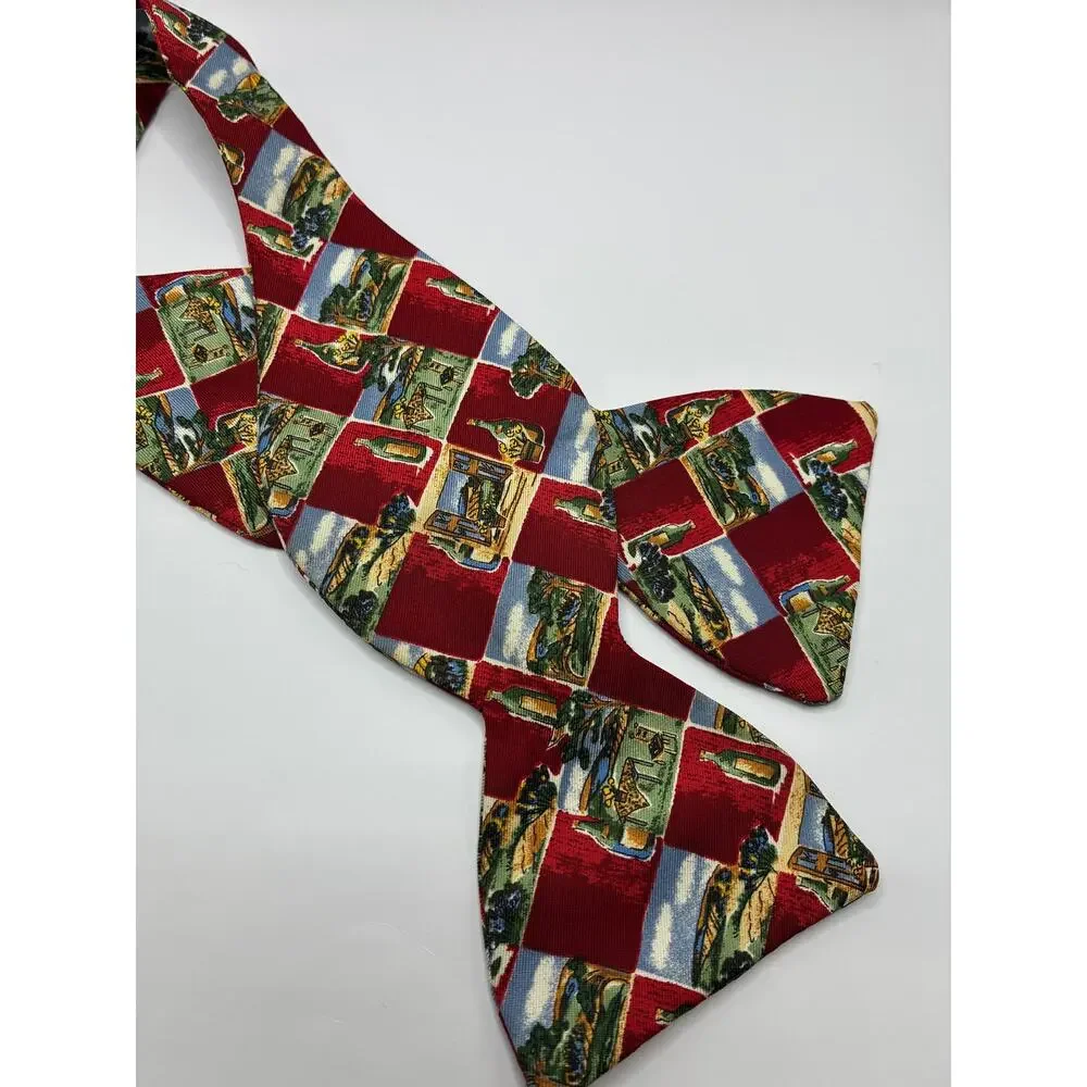 Vintage Carrot & Gibbs Red Wine Italian Vineyard Print Bow Tie Button Back